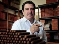 Cubano exporta mas de 240,000 habanos al año